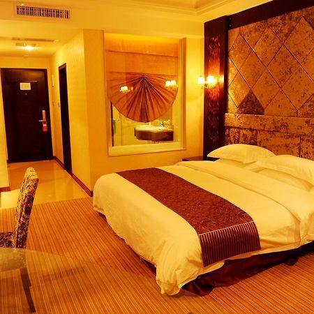 Xiamen Wanjia Oriental Hotel Exterior photo