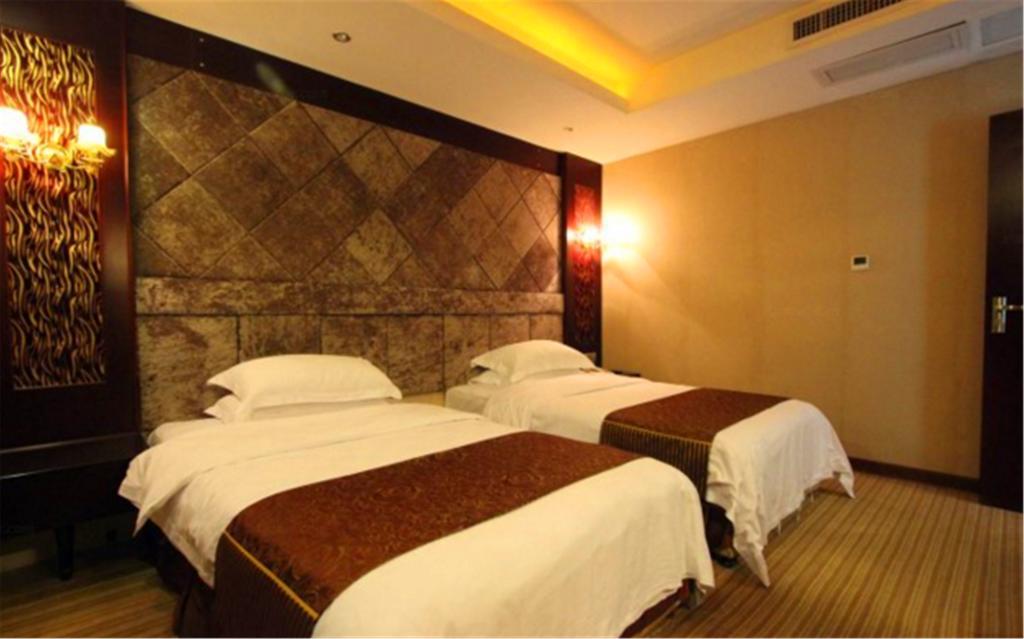 Xiamen Wanjia Oriental Hotel Exterior photo
