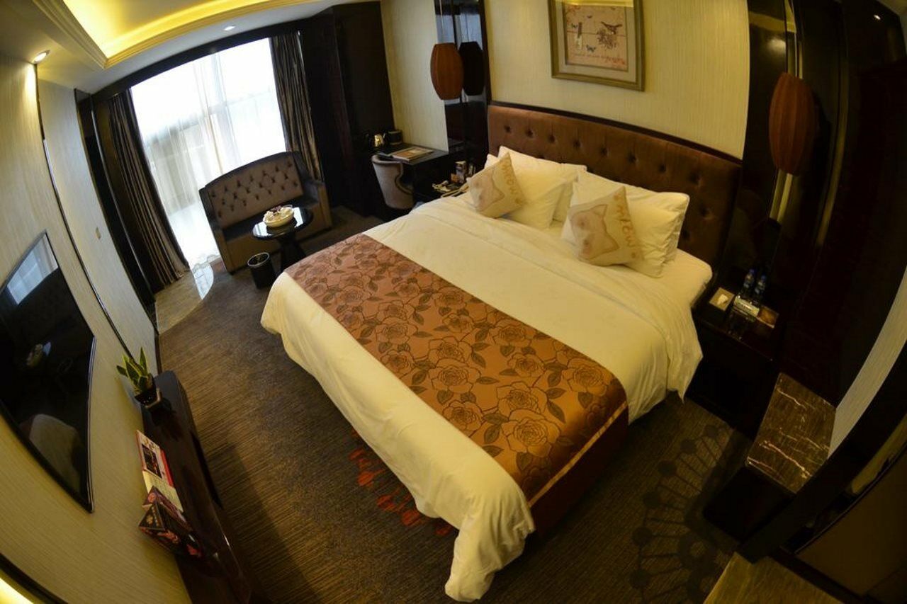 Xiamen Wanjia Oriental Hotel Exterior photo