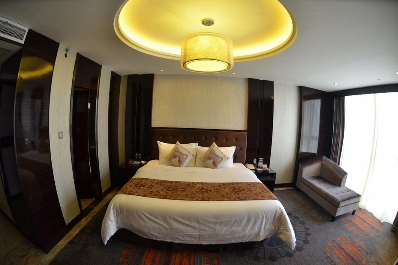 Xiamen Wanjia Oriental Hotel Exterior photo
